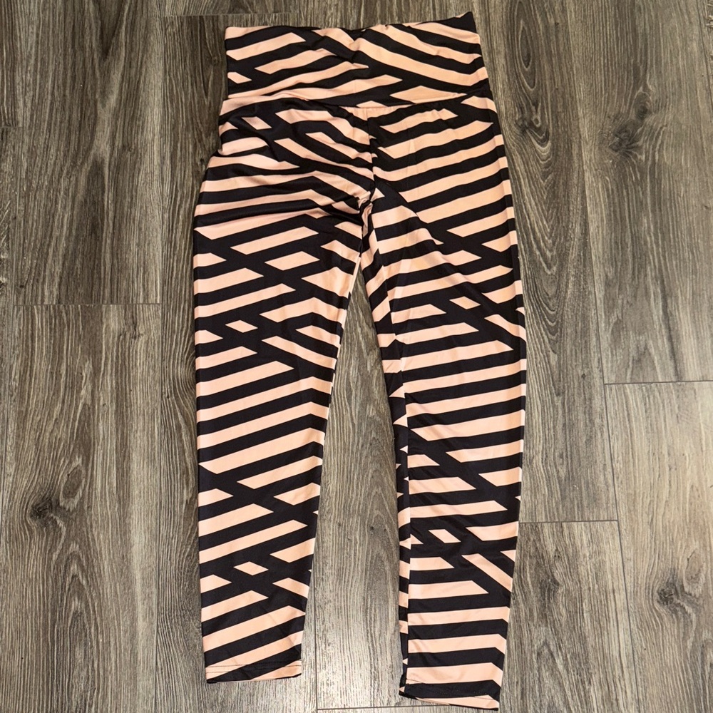 SHEIN Black and Peach Striped Leggings